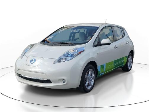 2011 Nissan Leaf SL