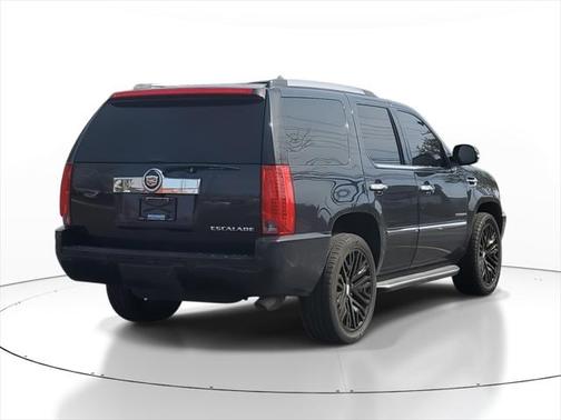 2013 Cadillac Escalade Luxury