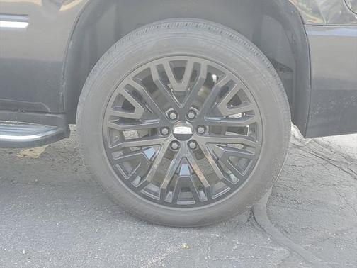 2013 Cadillac Escalade Luxury