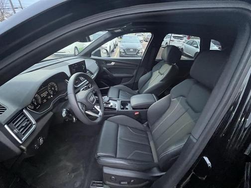 2025 Audi Q5 55 S line Premium Plus