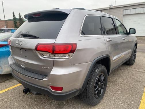 2020 Jeep Grand Cherokee Laredo