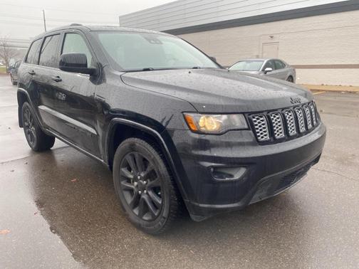 2021 Jeep Grand Cherokee Altitude