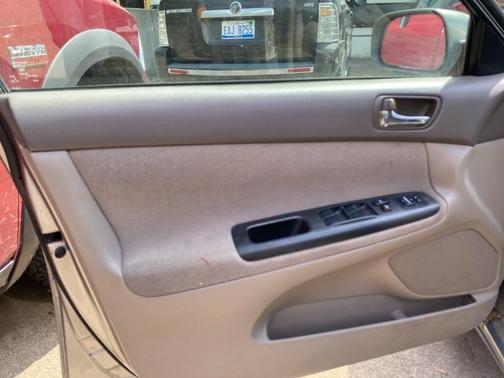 2005 Toyota Camry Base