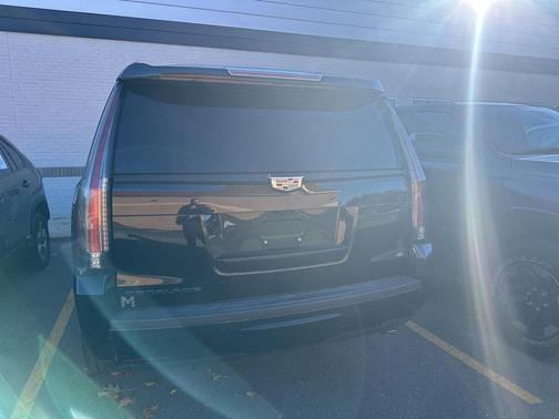 2018 Cadillac Escalade Platinum