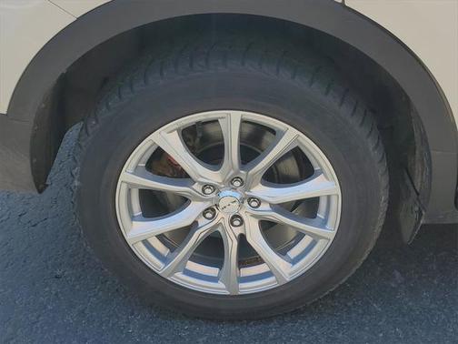 2015 Lincoln MKC Base