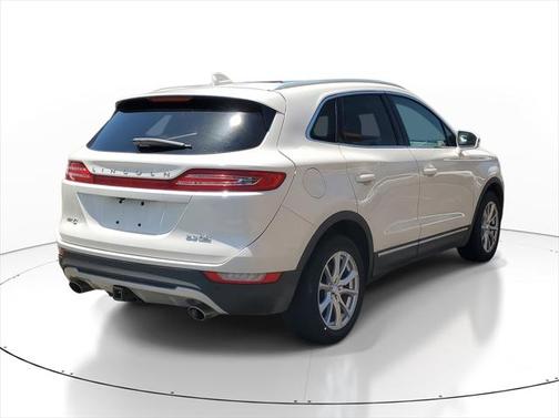 2015 Lincoln MKC Base