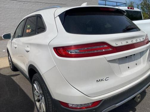 2015 Lincoln MKC Base