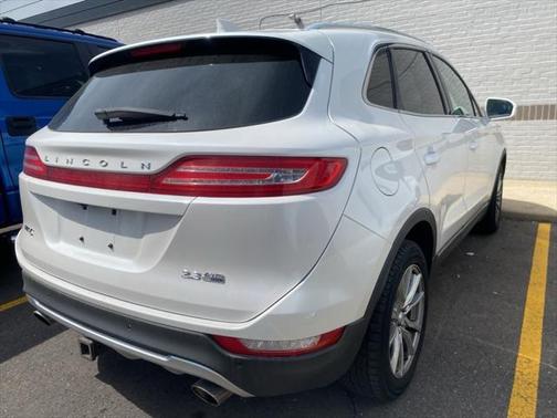 2015 Lincoln MKC Base
