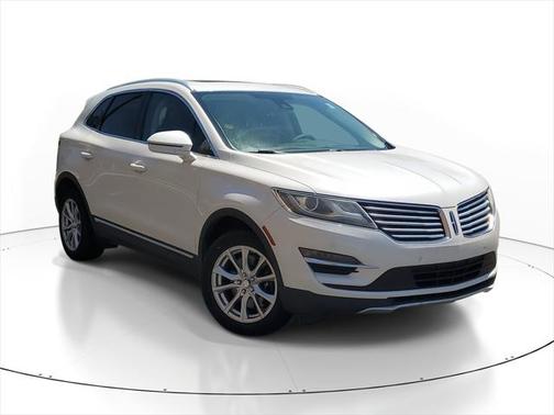 2015 Lincoln MKC Base