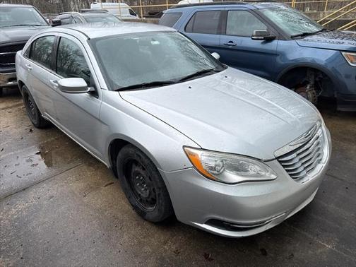 2012 Chrysler 200 LX