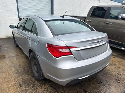 2012 Chrysler 200 LX
