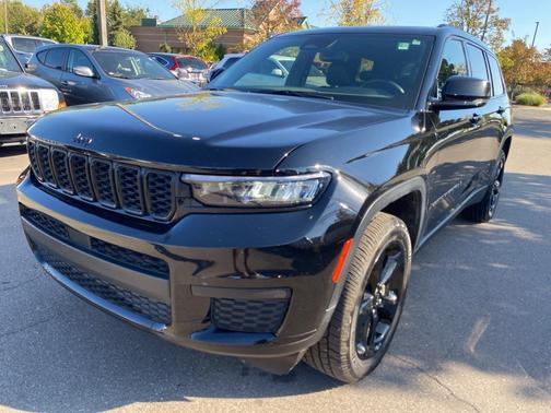 2022 Jeep Grand Cherokee L Altitude