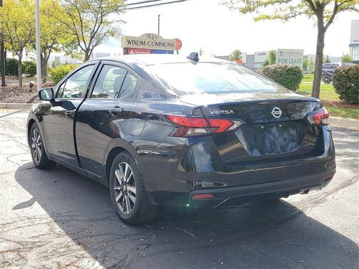 2021 Nissan Versa 1.6 SV