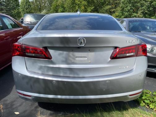 2017 Acura TLX V6 w/Advance Package