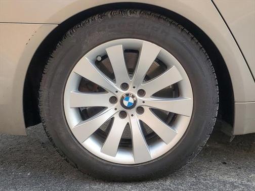 2011 BMW 750 Li xDrive