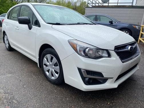 2016 Subaru Impreza 2.0i