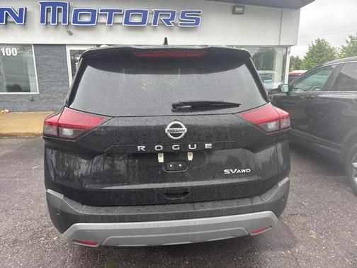 2021 Nissan Rogue SV