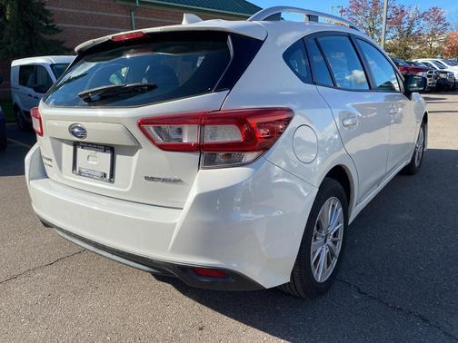 2018 Subaru Impreza 2.0i Premium