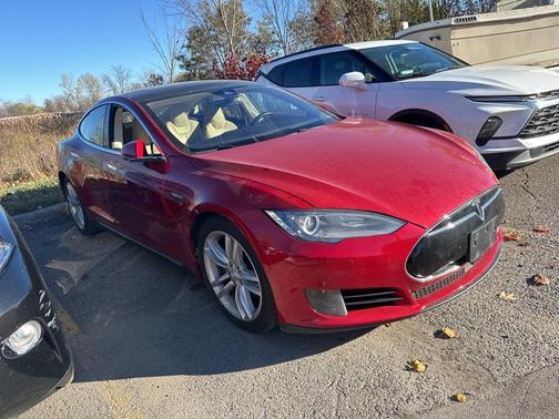 2015 Tesla Model S 