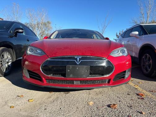 2015 Tesla Model S 