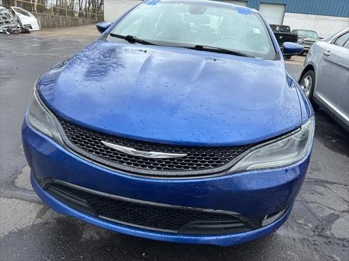 2016 Chrysler 200 S