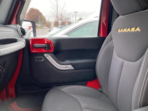 2014 Jeep Wrangler Sahara
