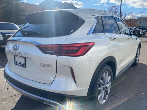 2020 INFINITI QX50 ESSENTIAL AWD