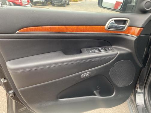 2012 Jeep Grand Cherokee Overland