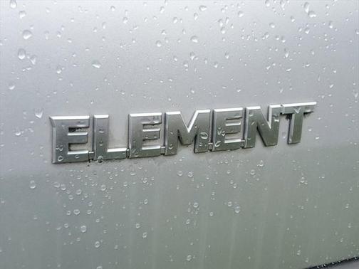 2005 Honda Element LX