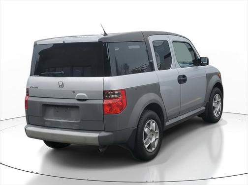 2005 Honda Element LX