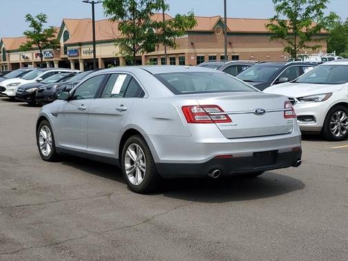 2014 Ford Taurus SEL