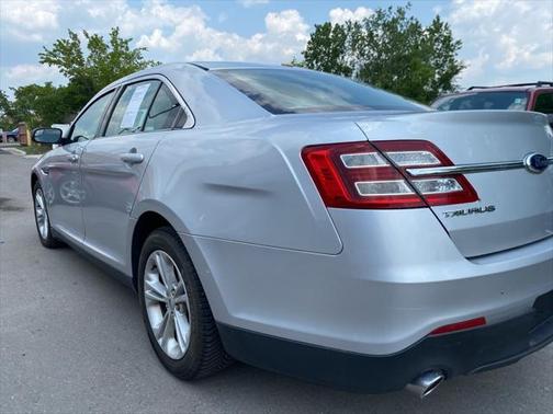 2014 Ford Taurus SEL