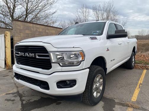 2021 RAM 2500 Big Horn Crew Cab 4x4 6'4' Box