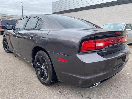 2013 Dodge Charger SE
