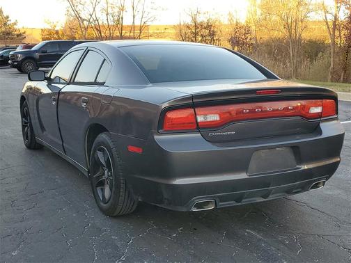 2013 Dodge Charger SE
