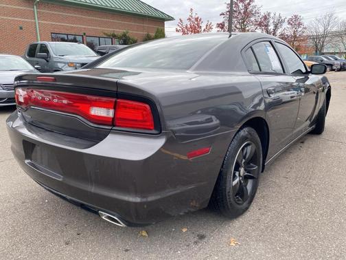 2013 Dodge Charger SE