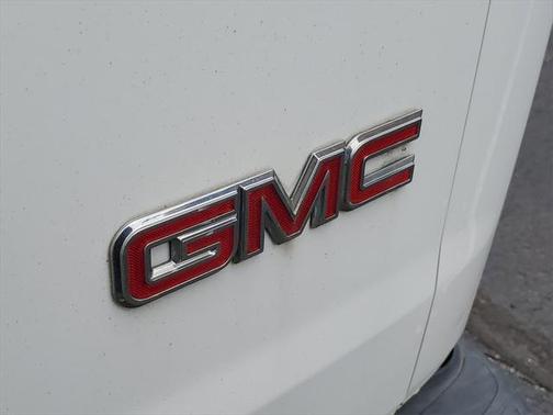 2008 GMC Savana 3500 Base