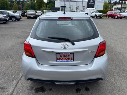 2017 Toyota Yaris L