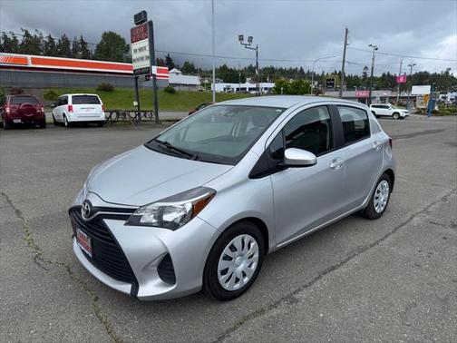 2017 Toyota Yaris L
