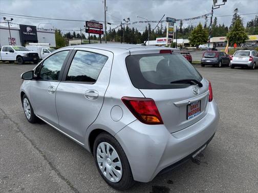 2017 Toyota Yaris L