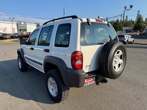 2004 Jeep Liberty Sport