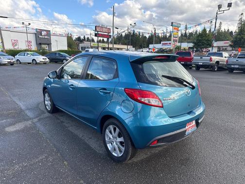 2011 Mazda Mazda2 Touring