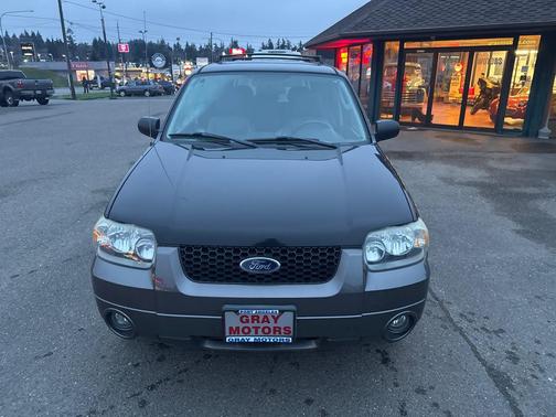 2005 Ford Escape XLT