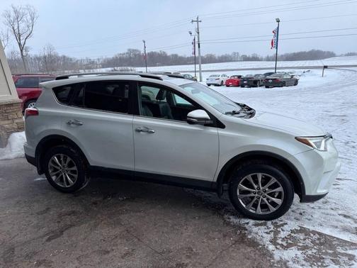 2017 Toyota RAV4 Limited