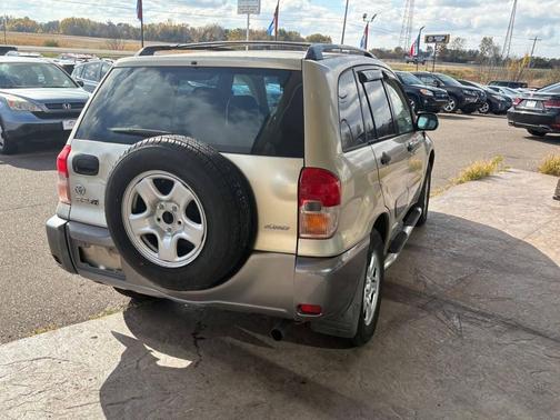 2003 Toyota RAV4 Base