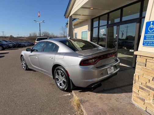 2016 Dodge Charger SXT