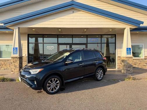 2017 Toyota RAV4 SE