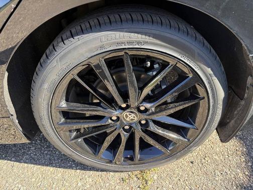 Midnight Black Metallic 2024 Toyota Camry Hybrid SE