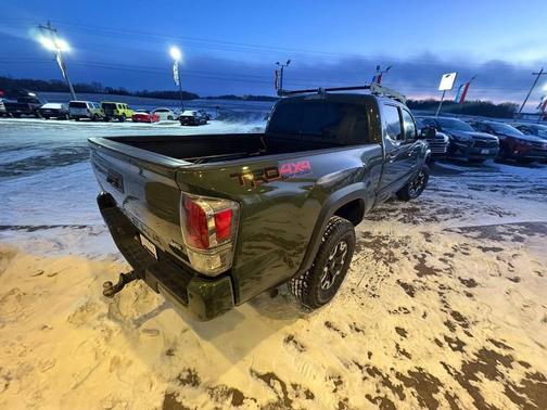 2022 Toyota Tacoma TRD Off Road