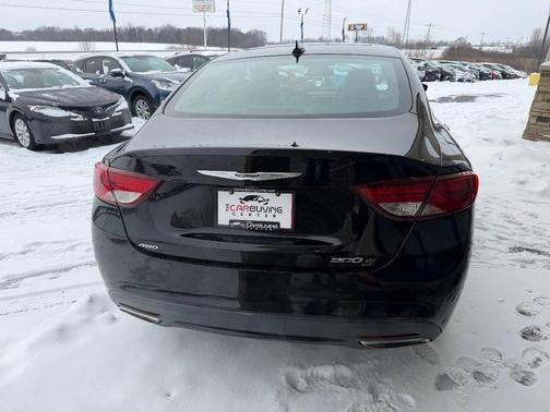 2015 Chrysler 200 S